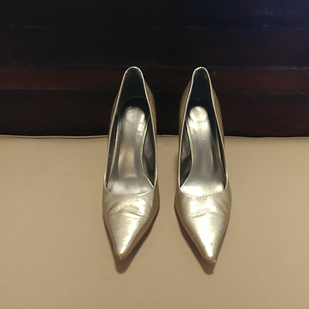 Gold Nine West Pointed Toe Pumps
